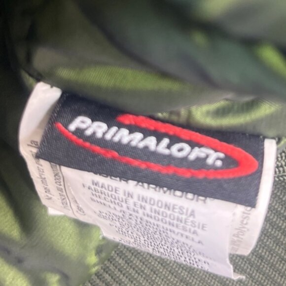 Under Armour Camo Insulated Vest Womens Medium Brown Hunting Outdoor - Picture 10 of 11